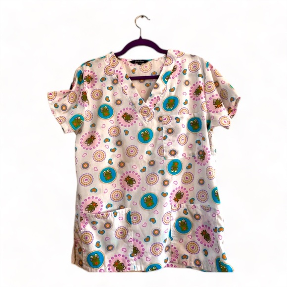 Just Love Froggy Hearts Scrub V-Neck Top w Pockets - Picture 2 of 2